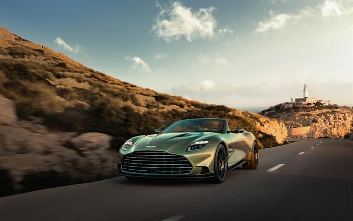 Aston Martin Vanquish Volante - 2