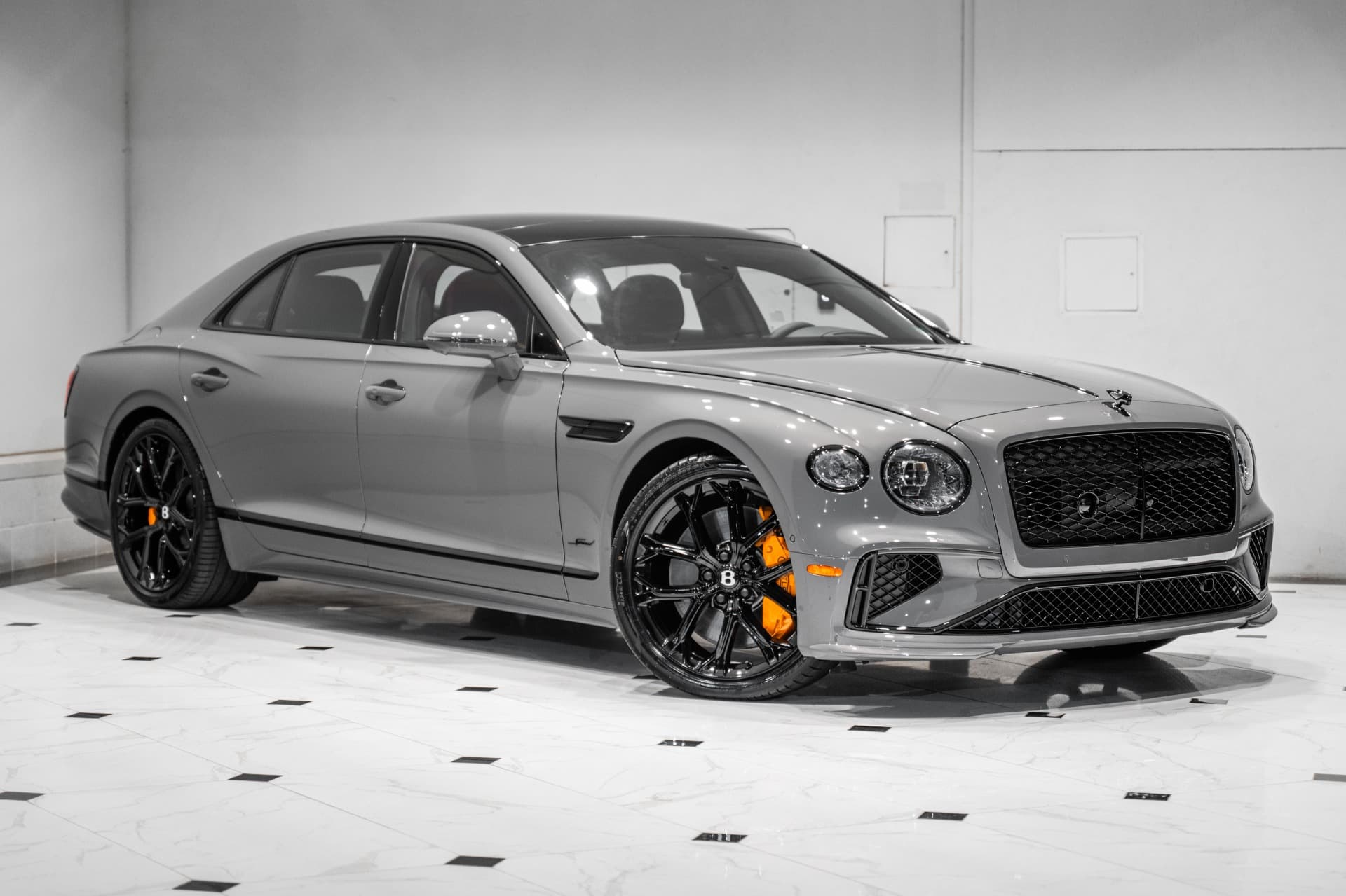 Bentley Flying Spur - 3
