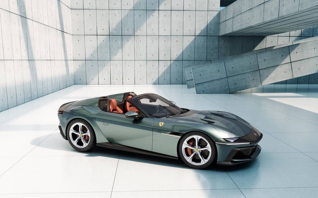 Ferrari 12 Cilindri Pano MY26 - 2