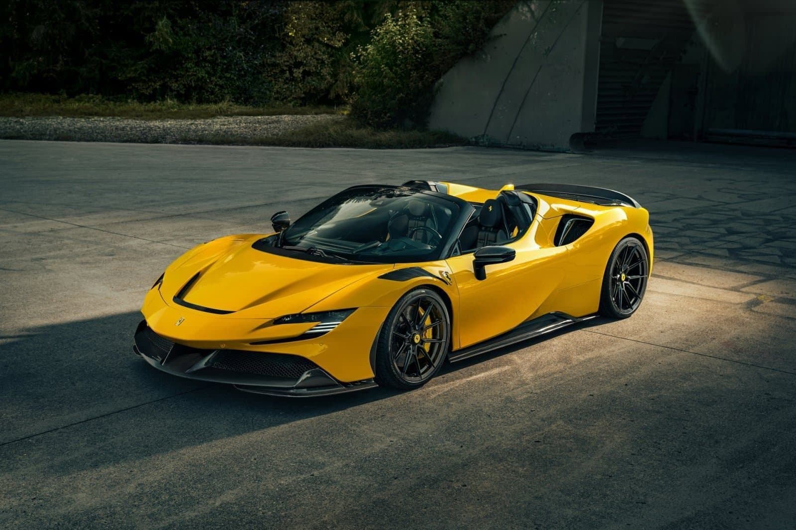 Ferrari SF90 Spider NOVITEC - 2