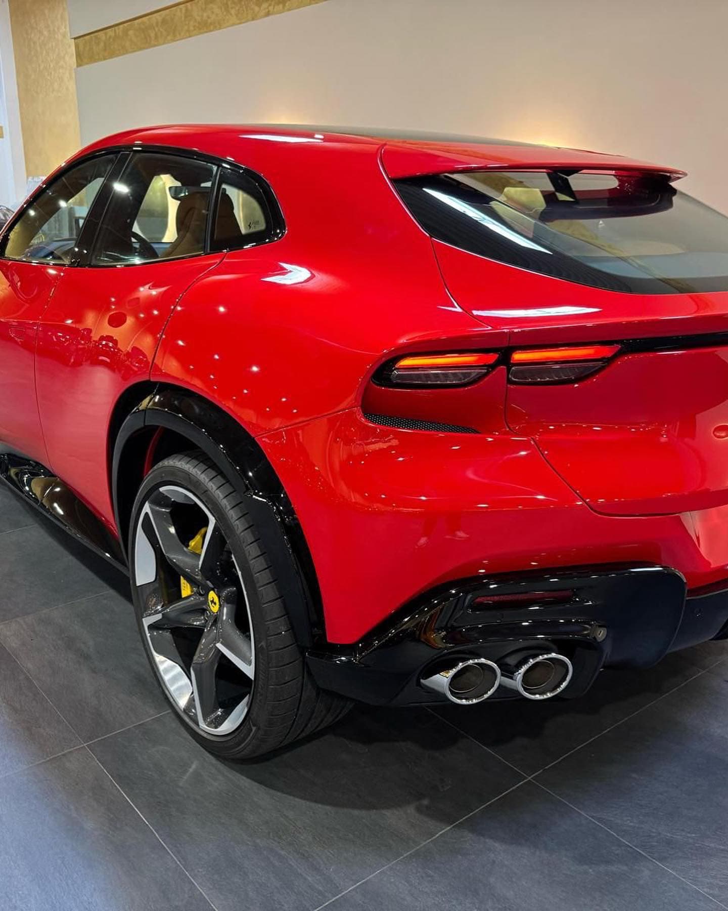 Ferrari Purosangue - 2