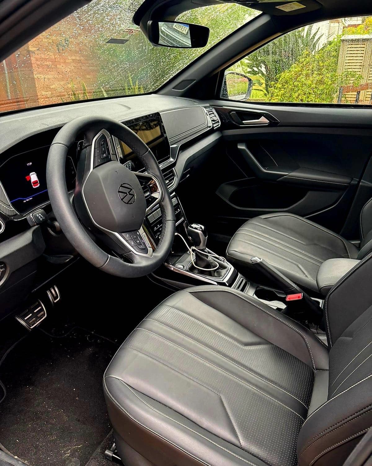 Volkswagen T-Cross Highline TSi 250 Blindado - 4