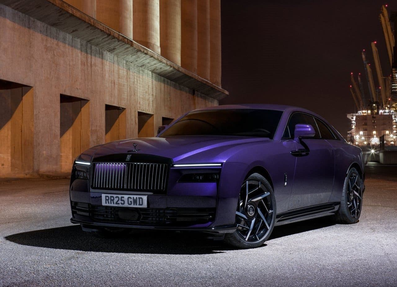 Rolls-Royce Spectre - 2